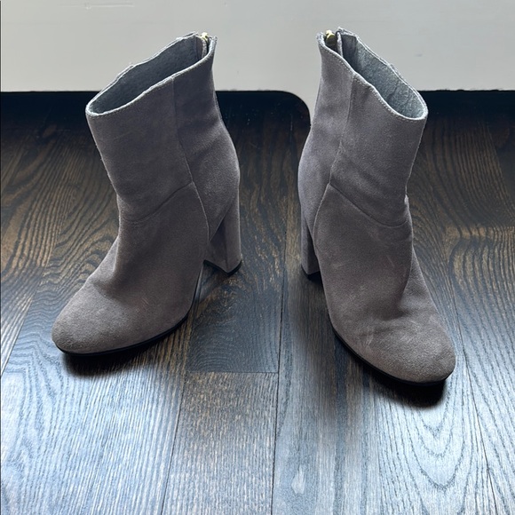 Seychelles Gray Suede Heeled Boots - Picture 4 of 8